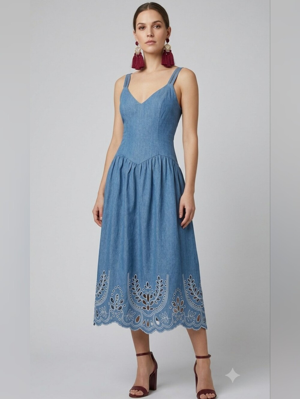 Chambray Blue Eyelet Midi Sundress - Women New Without Tags
